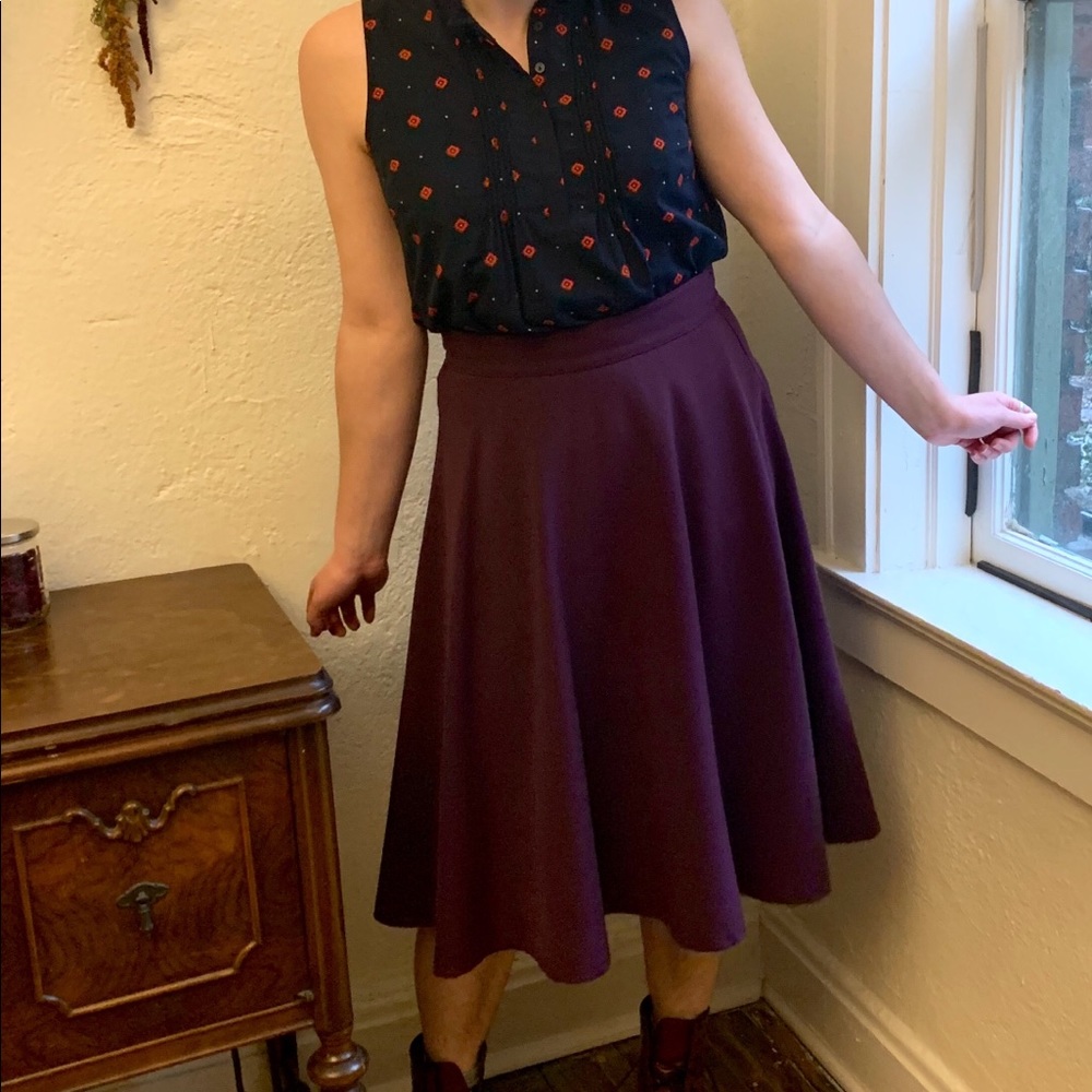 Daphne: Purple Circle Skirt